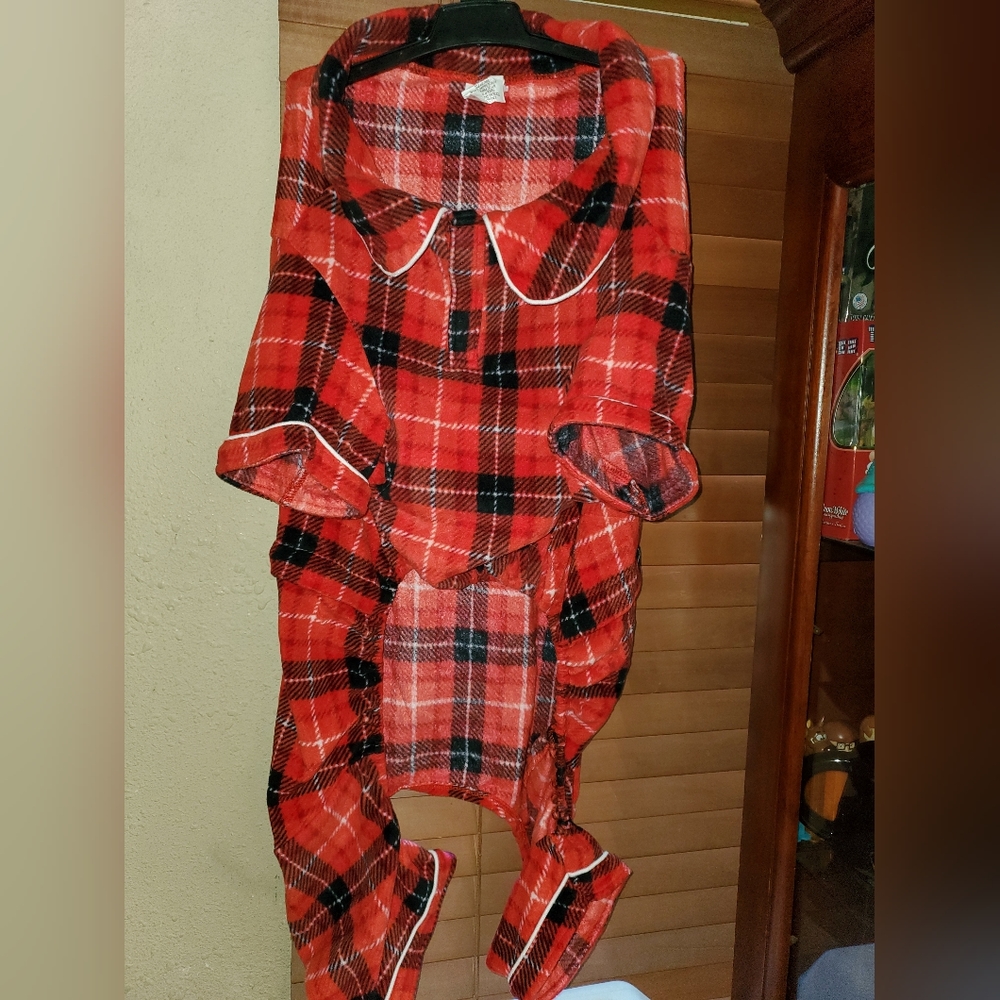 Did flannel/pajamas size XL